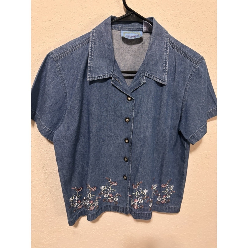 Jane Ashley 90s Cottagecore Embroidered Floral Denim Cotton Button Down Shirt PM - Picture 5 of 12